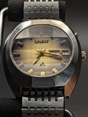 Vintage ORIENT H429-25260 Auto Mens Watch 36mm Cut Glass Japan Working
