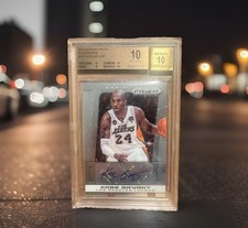 2013-14 PANINI PRIZM #140 KOBE BRYANT AUTO BGS 10 PRISTINE