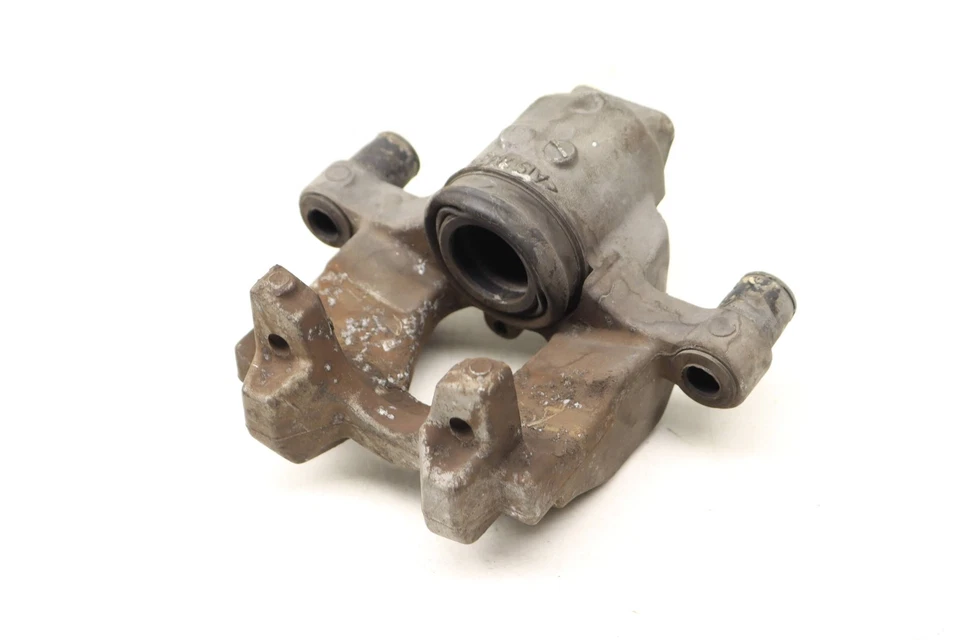 2008-2009 MERCEDES-BENZ C280 - REAR Right Brake Caliper 2044231681 - Image 3 of 4