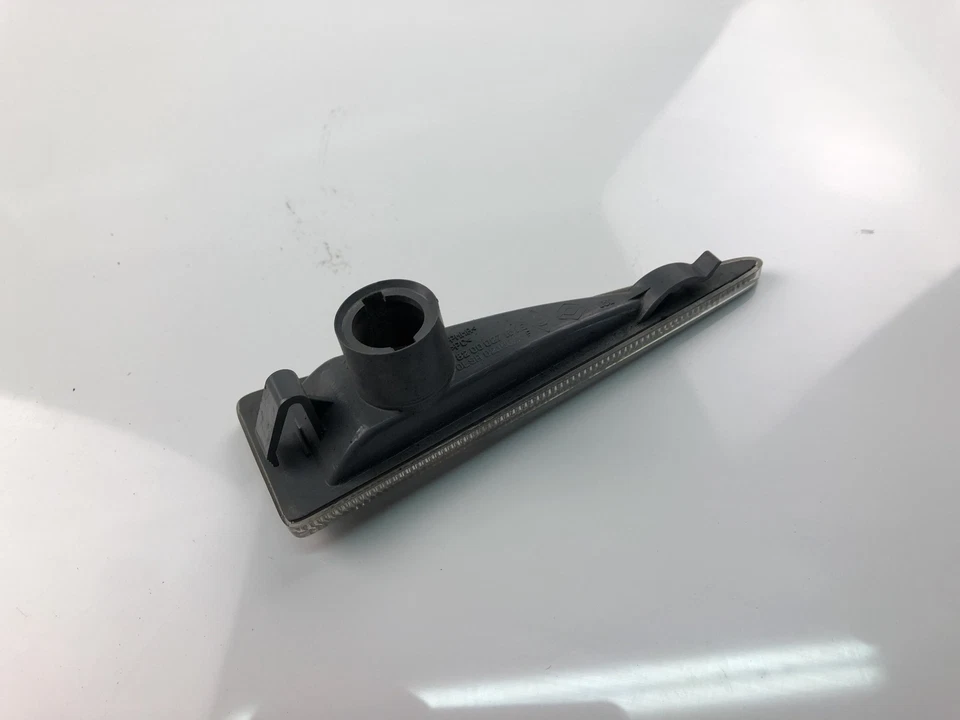 RENAULT MEGANE II BM0/1, CM0/1 8200027151E Segnale di svolta parafango anteriore 17878061 - Immagine 4 di 4