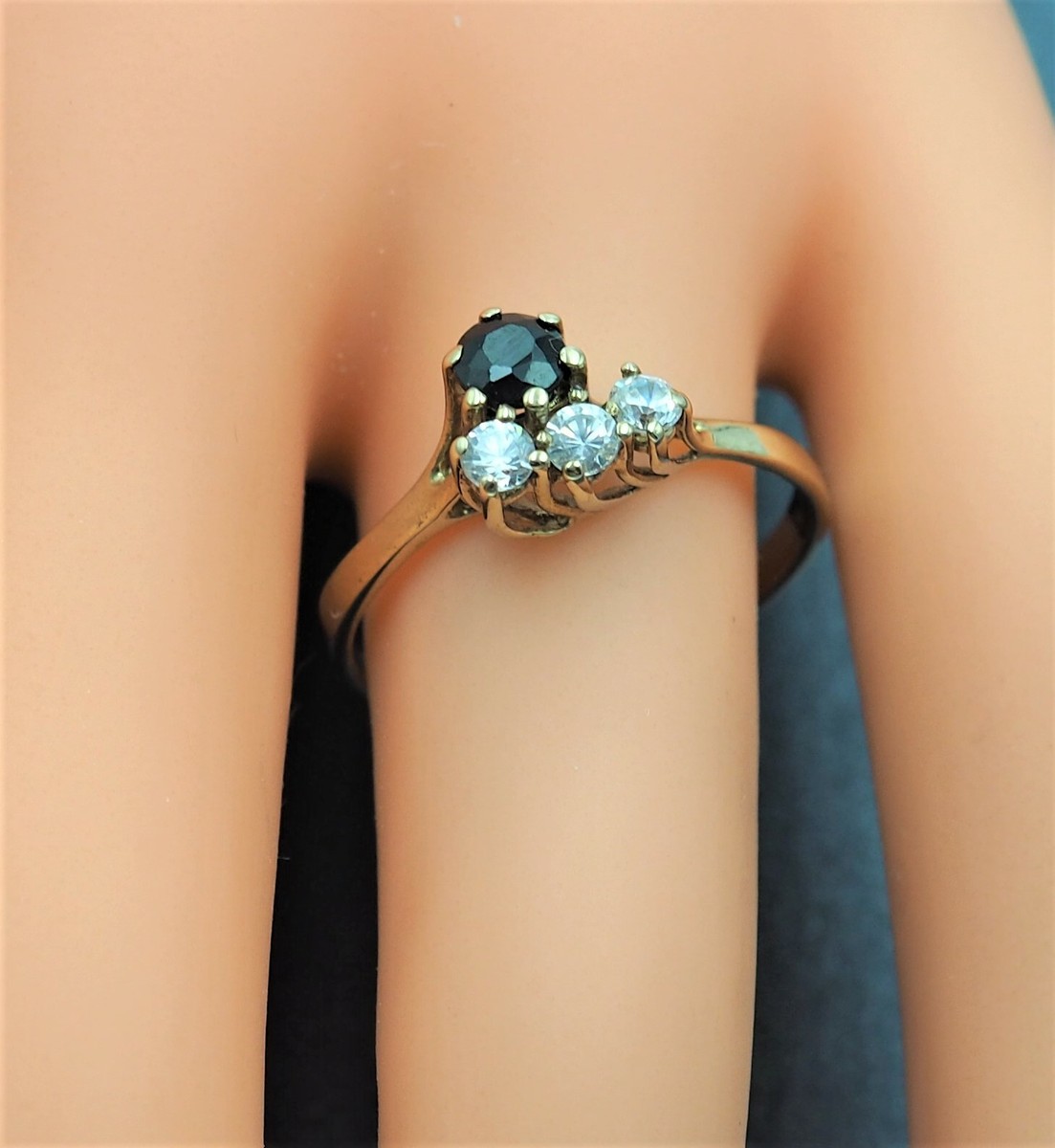 Vintage 9ct Gold Sapphire Cubic Zirconia Ring Elegant Engagement