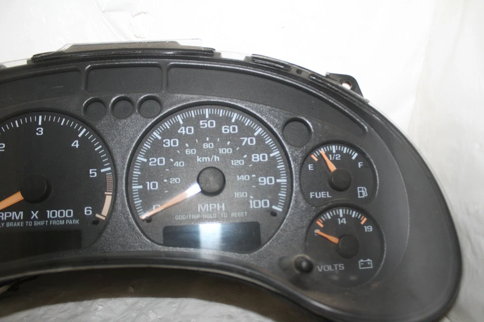 Cuadro de instrumentos velocímetro 01-05 Blazer/Sonoma/Jimmy/S10/S15 251.687 millas Foto 4 de 4