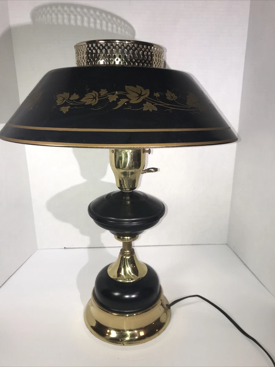 Vintage metal tole lamp deals