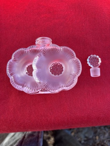 Lalique Glass Perfume Bottle Deux Fleurs Signed Vintage - Picture 6 of 8