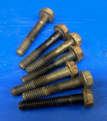 (Cylinder Head) BOLTS 691640   Briggs & Stratton 09L902-0284-E1