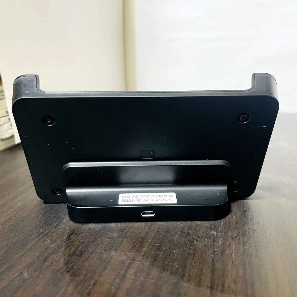 Suporte de mesa Sony Xperia carregamento AI-0500 modelo DK25 usado - Imagem 2 de 4