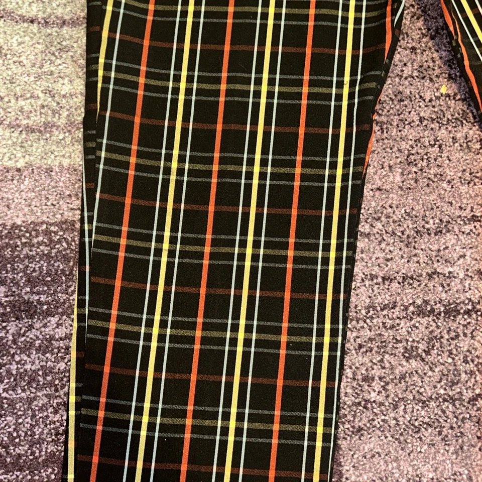 DIESEL. Hecho en Italia. Pantalones para hombre. 34w. De una venta de muestra. Vestido Funky Informal. Foto 4 de 4