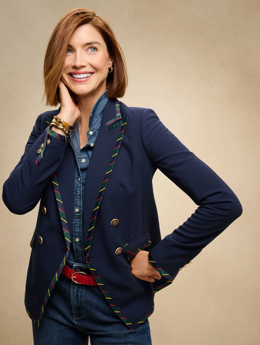 NEU Talbots Blazer Jacke mit Bandborte dunkelblau Knöpfe gold rot gelb Klappe 18