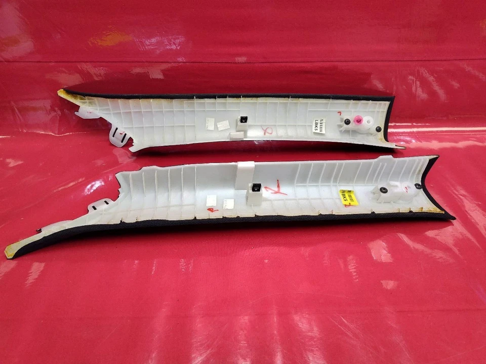 Hyundai Genesis 2013-2016 cupé parabrisas delantero pilar A juego de molduras negro Foto 2 de 4