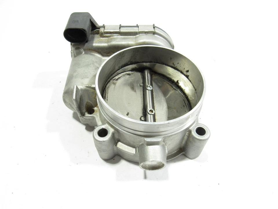 Válvula de carrocería del acelerador del motor AWD 14-17 AUDI R8 V10 2015 5,2 L; $8 Foto 3 de 4