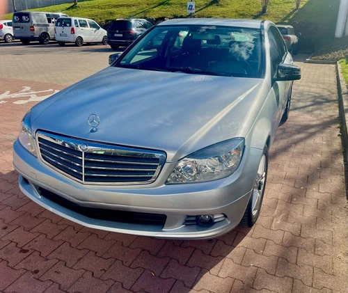 Mercedes Benz C-Klasse 1.6 Bluefficency