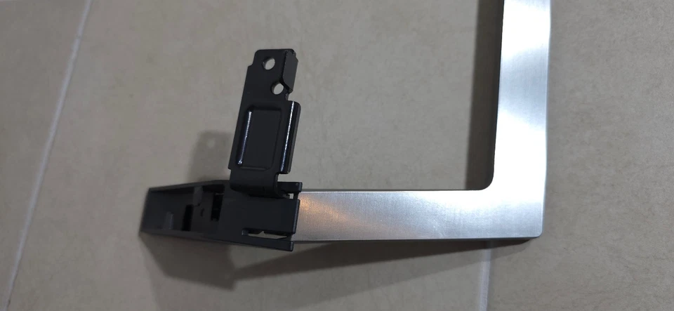 Standfuss/Ständer für Sony KDL-43WD75, KDL-49WD75, mit Schrauben, TOP !! - Bild 2 von 4