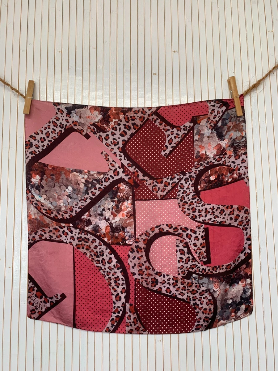 Foulard carré de soie Rose au jardin de mes amours – Soierie Huo