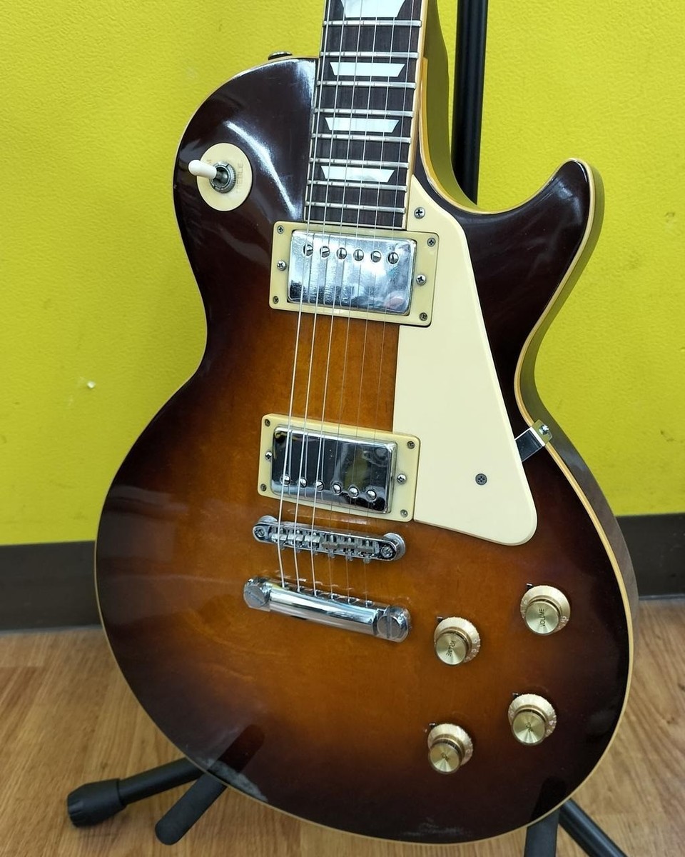 YAMAHA SL800 Studio Lord Sunburst Made in Japan LP Type Electric