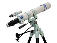 Takahashi FC-76DCU Fluorite APO Refractor  Alt-Az Mount Tripod Eyepiece Set