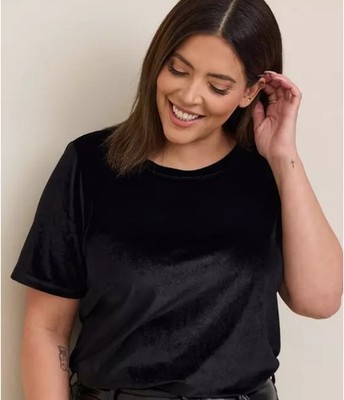 Torrid Womens Deep Black SS Stretch Solid Crew Neck Velvet Knit Tee Top 6 6X 30 