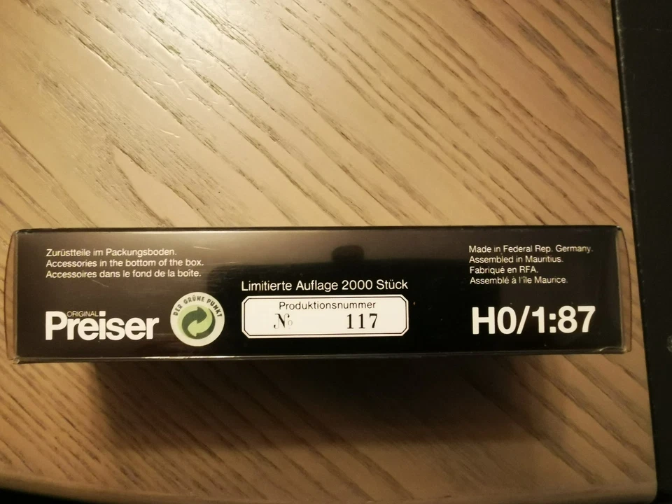 Historisches Feuerwehrmodell 90 J FW Rudow limitierte Serie TLF 16 TS + Anhänger - Bild 3 von 3