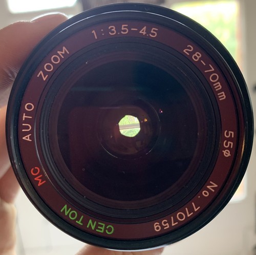Centon 28-70mm f3.5-4.5 MC Wide Angle Zoom Macro Lens - Picture 4 of 6