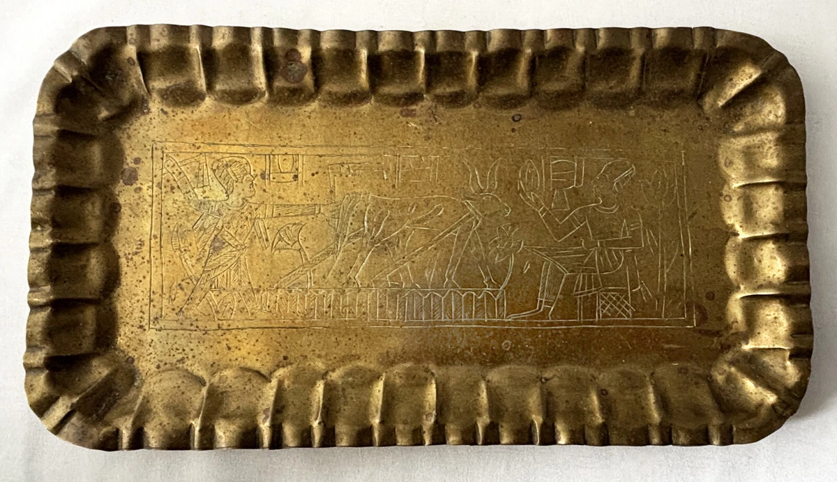 Plaque en laiton gravé vintage - Antiquités