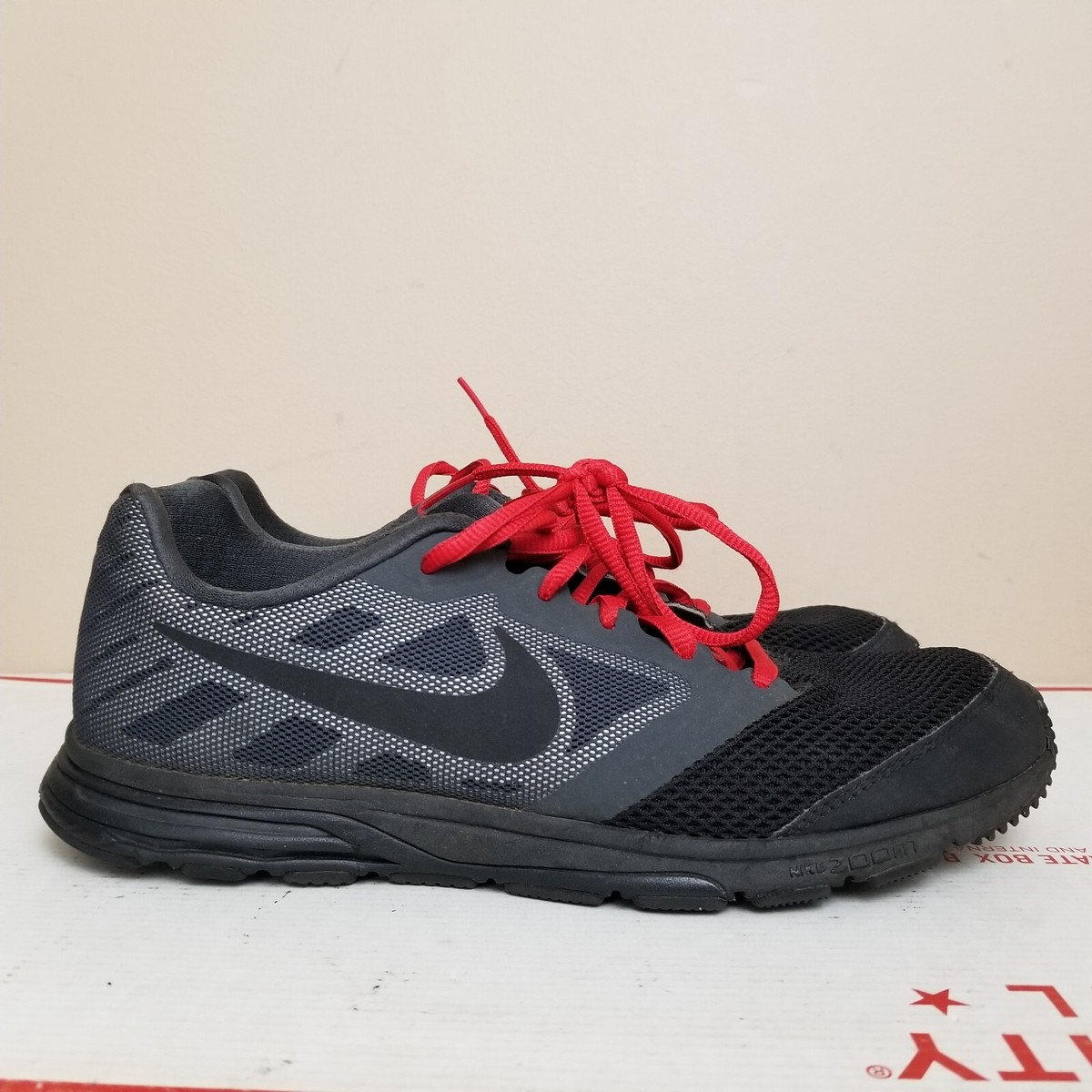 Nike Zoom Fly Running Shoes Snaekrs Black Gray Red 652829-001