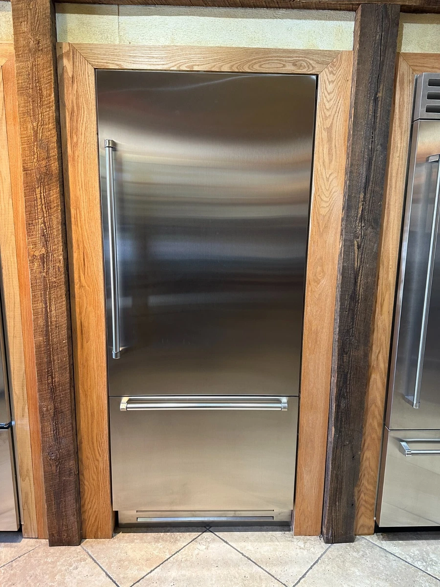 Bertazzoni REF36PIXR 36 Inch Built In Bottom Freezer Refrigerator 17.7 cu