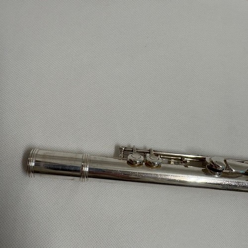 YAMAHA YFL211S Flute Wind Instrument Yamaha Used with Hard Case From Japan - Picture 8 of 19