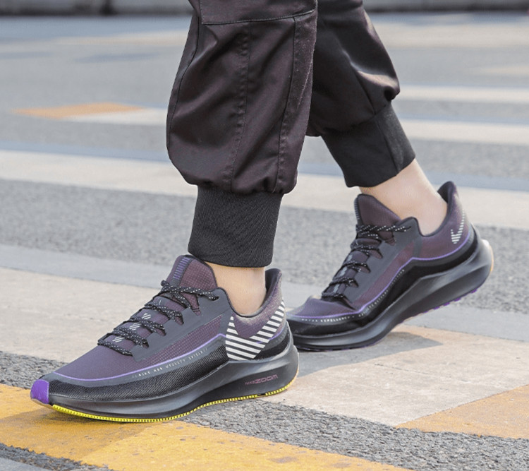 NIKE ZOOM WINFLO 6 SHIELD SIZE UK 7 EUR 41 US 8 (BQ3190 002)