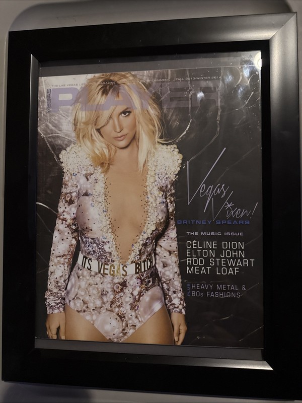 Las Vegas Player Magazine - Britney Spears, Fall 2013/ Winter 2014 RARE 