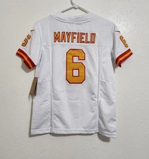 Tampa Bay Buccaneers Baker Mayfield #6 Jersey Youth Size Small (8) NWT 