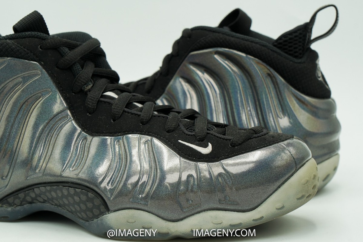 NIKE AIR FOAMPOSITE ONE USED SIZE 9 HOLOGRAM MULTI-COLOR