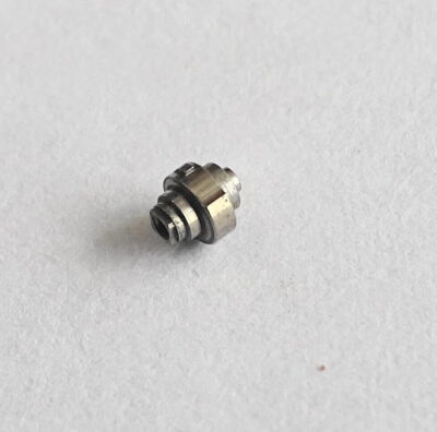 REF 58 ANNEAU RESSORT DIAM 6MM OU FERMOIR EN OR 18 CARATS