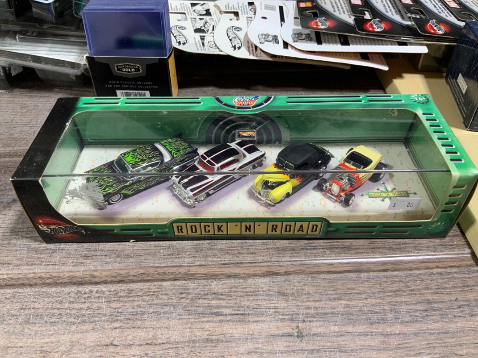 HOT WHEELS 4 CAR SET ROCK 