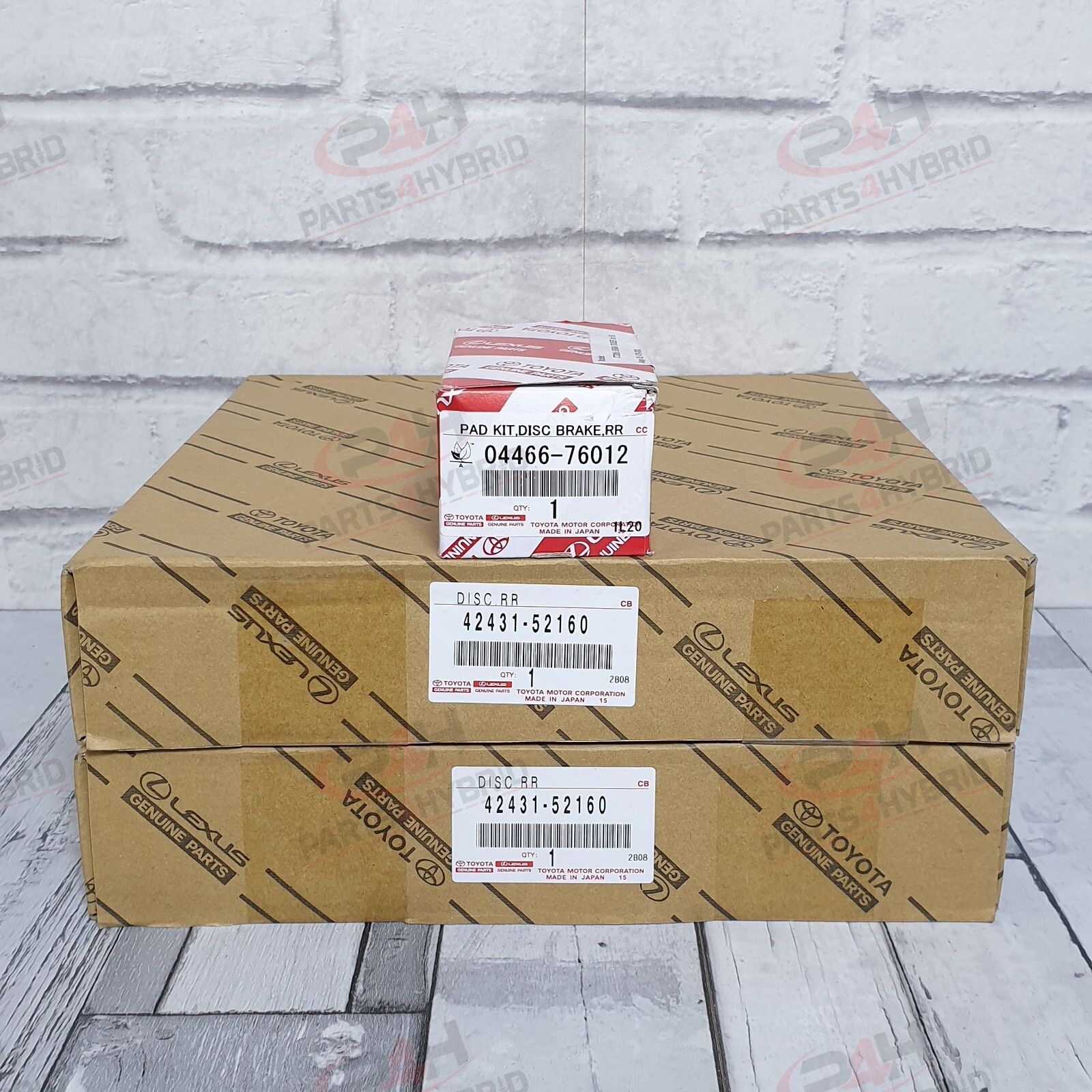 GENUINE TOYOTA URBAN CRUISER REAR BRAKE PADS & DISCS 04466-76012 & 42431-52160