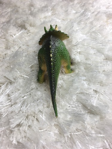 Vintage 2001 CE Triceratops Dinosaur Figure Toy Or Birthday Cake Topper 4”X1.5” - Picture 4 of 12