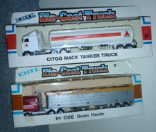 LOT 2 ERTL DIE CAST METAL 1/64 CITGO MACK TANKER TRUCK AND  IH COE GRAIN HAULER