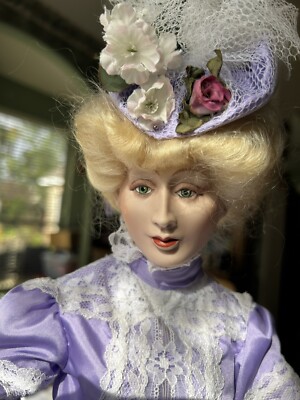 150th Anniversary Doll 1905  Anne  1996 Smithsonian Institution 