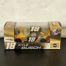 Kyle Busch #18 Pedigree 2008 Toyota Camry 1/64 Nascar Car New in Box