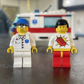 LEGO City #7890: Ambulance Emergency Vehicle | Sold As Shown | Fast Shipping!!!