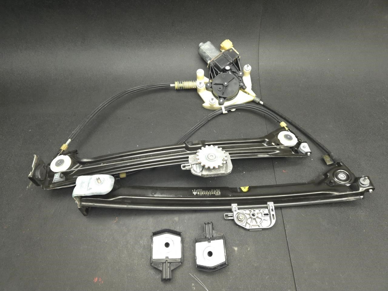 Maserati Ghibli 2015-2022 Front Right Window regulator P/N 670009815