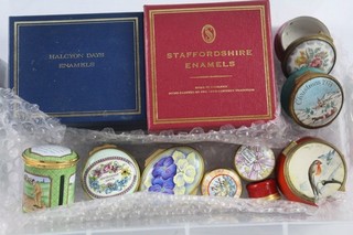 Trinket Pill Boxes Inc Moorcroft Boxed Halcyon Days Staffordshire Crummles