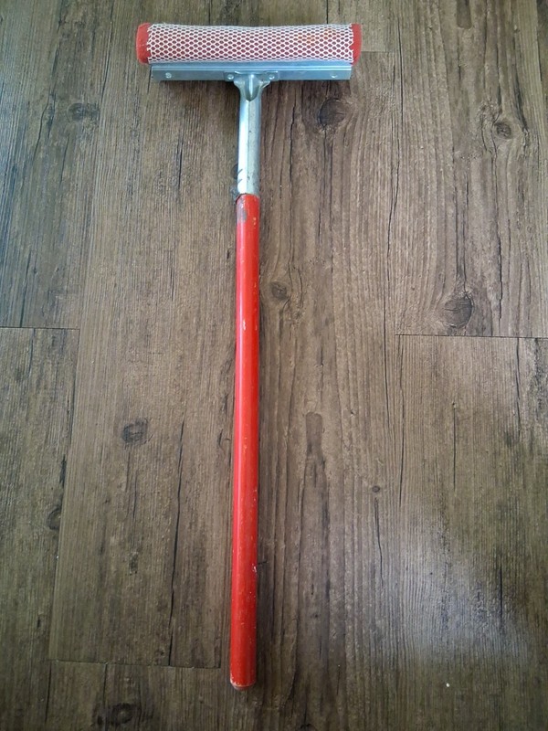 Vintage Red Wood Handle Window Glass Cleaner Tool Squeegee