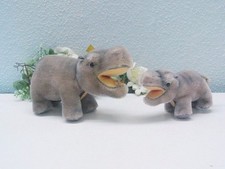 2x STEIFF HIPPOPOTHAMUS MOCKIE, 10/14 cm with ID's