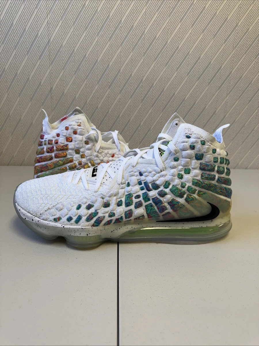 Las mejores ofertas en Nike LeBron 17 Air Command Force | eBay