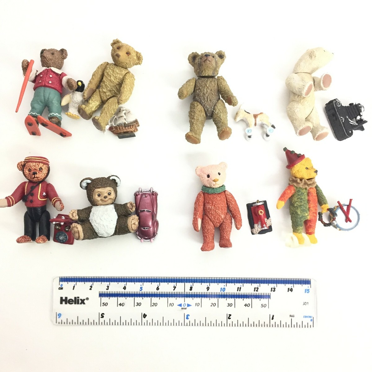 Kaiyodo Antique Teddy Bear Collection Mini Figure Set of 8
