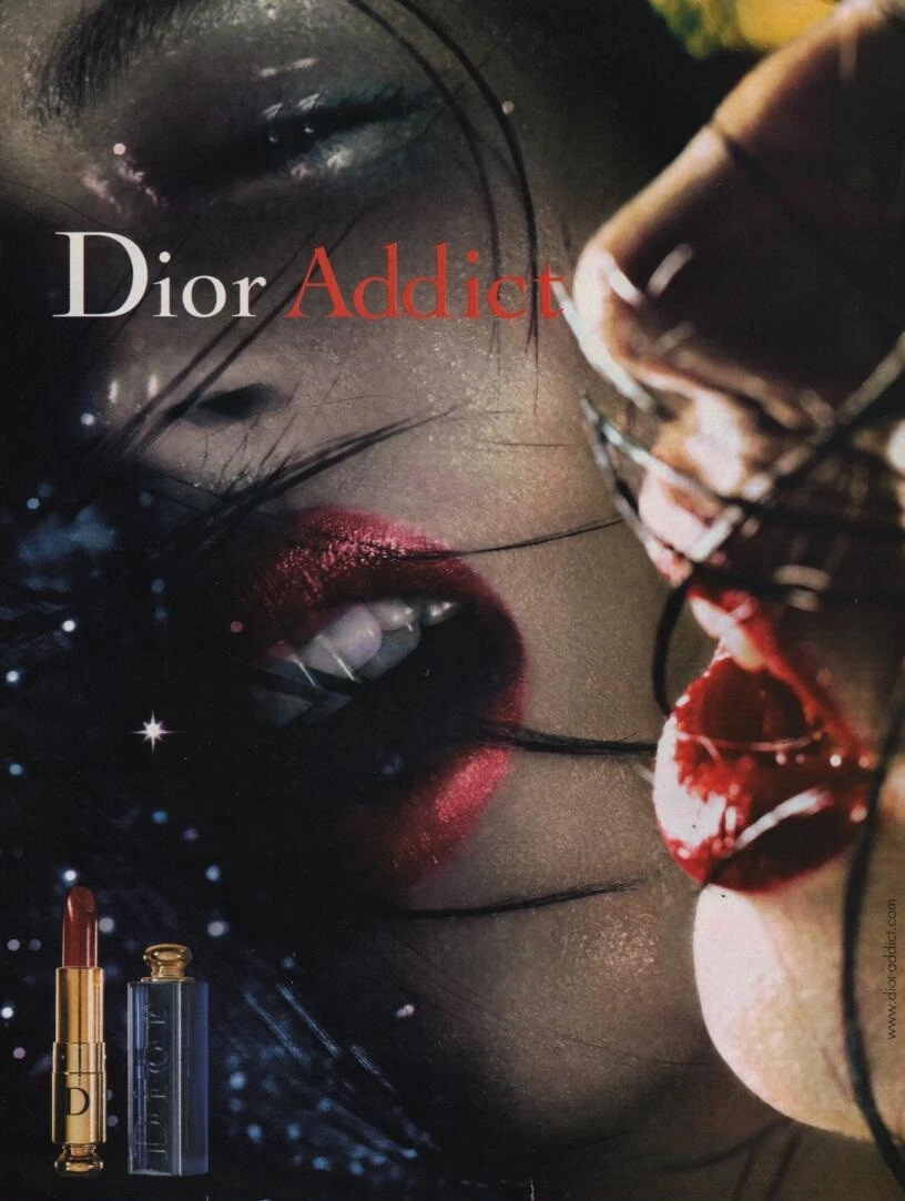 Publicité papier Parfum. Perfume ad. Dior addict 2002 France 