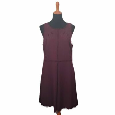 NWT Ted Baker Codi Oxblood Embroidered Scalloped Hem Dress Size 4 US 8-10