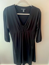 Women’s Laundry By Shelli Segal Little black Dress 3/4 Sleeve V Neck Dress Sz 6