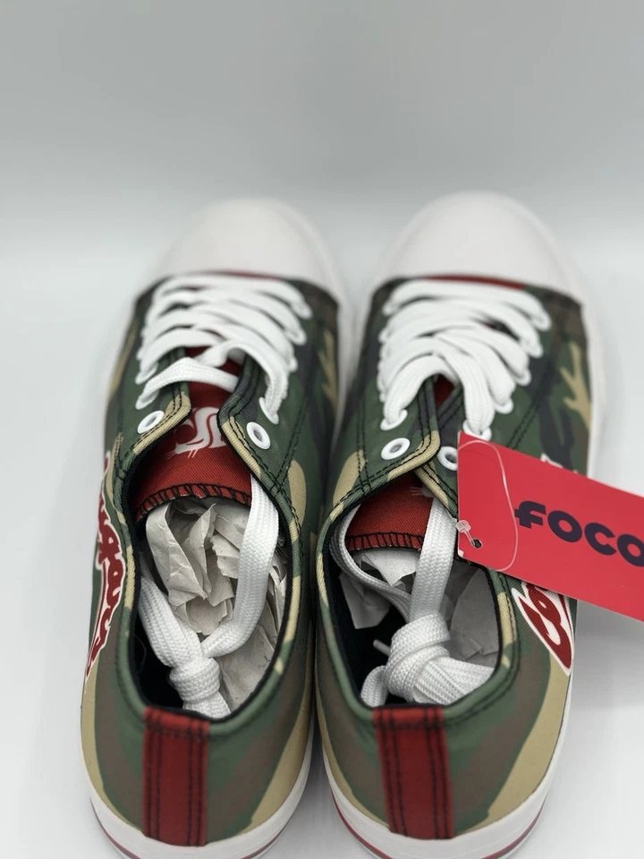 FOCO Women’s Cougars Sneakers Camo Low Canvas / size 11 - Image 2 of 4
