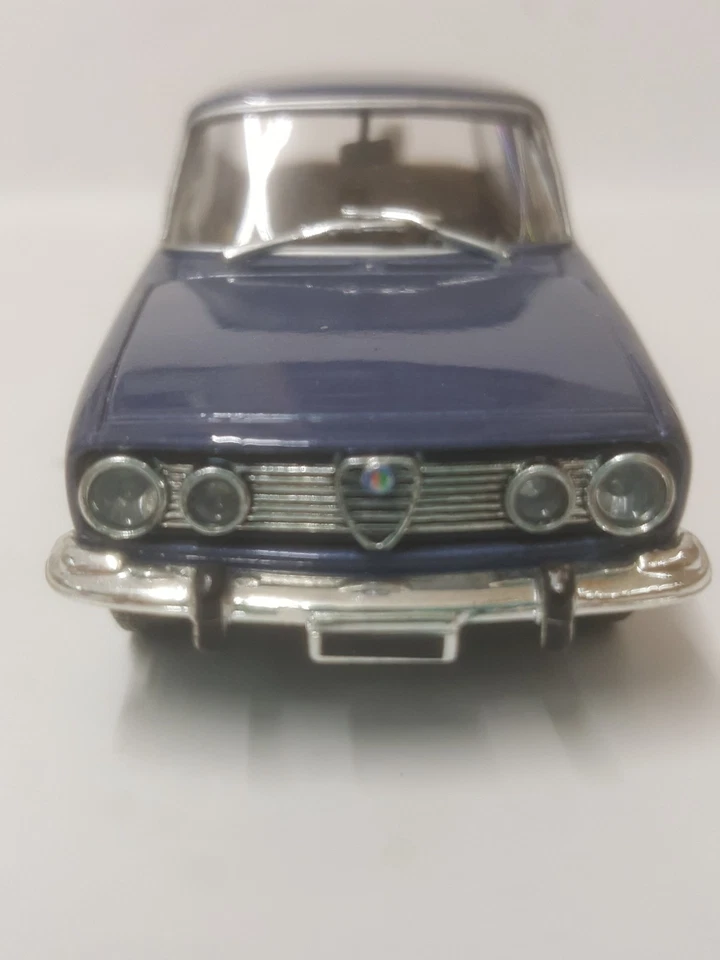 1/43 Alfa Romeo 1750 Starline - Immagine 4 di 4