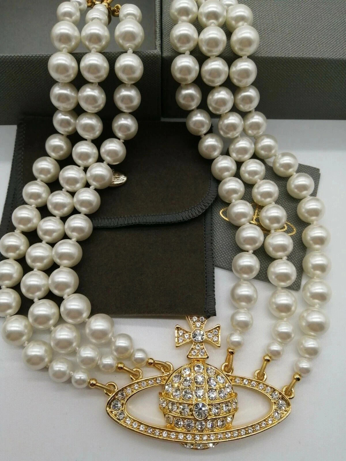 Vivienne Westwood Choker Necklace Pearl Triple Gold Tone Orb Bas Relief N33